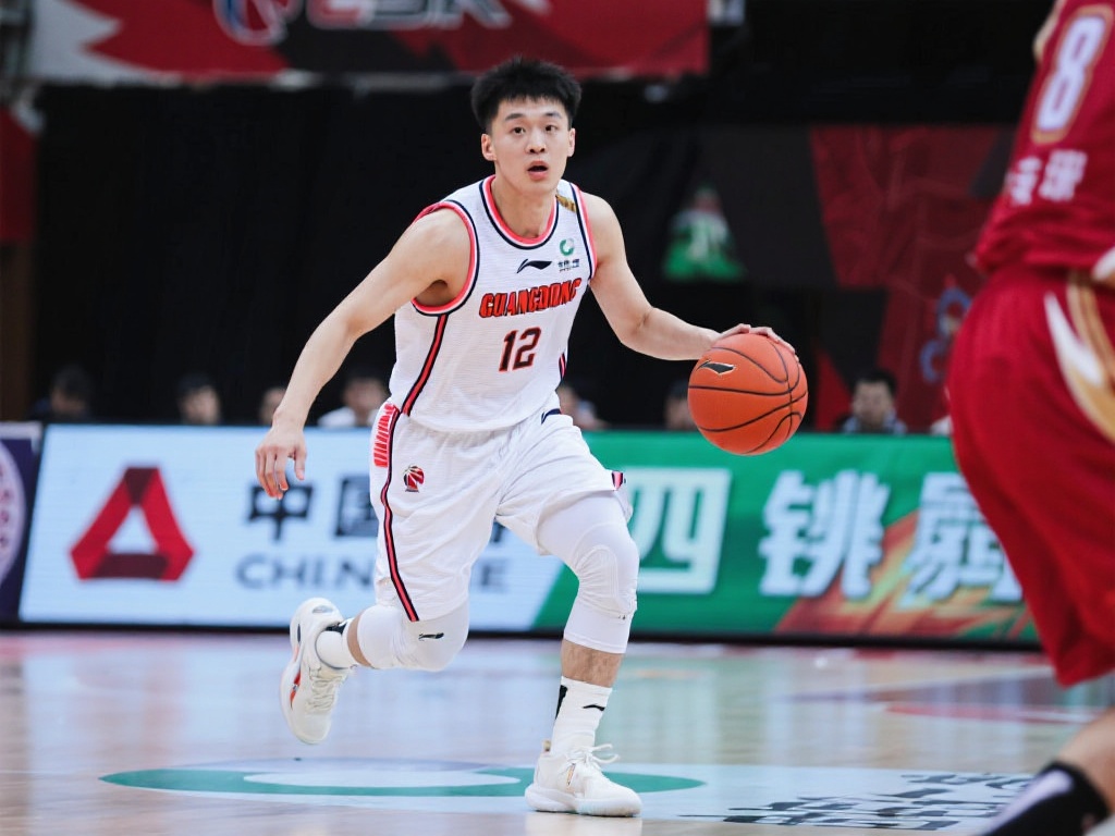 穆雷45分掘金大胜独行侠 篮网胜开拓者止5连败